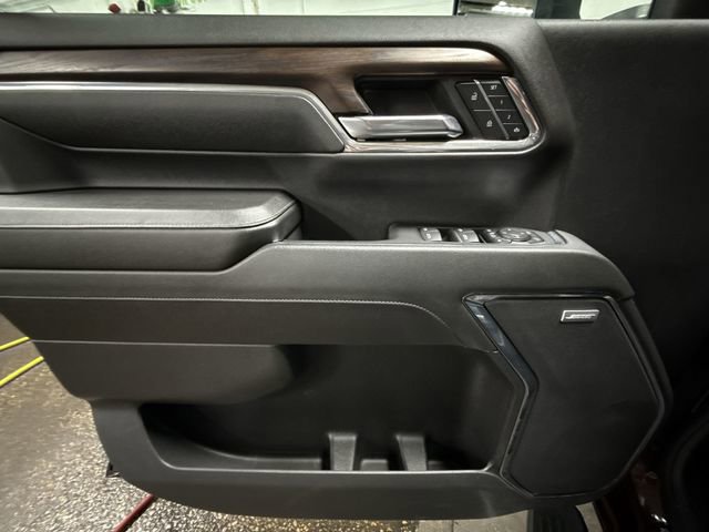 Used 2024 GMC Sierra 3500 SLT w/ SLT Premium Package AWD/4WD image 17