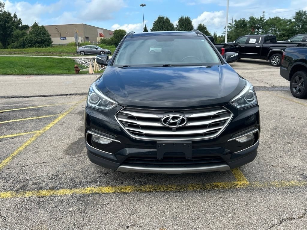 Used 2017 Hyundai Santa Fe Sport w/ 2.4L Tech Package 04 AWD/4WD image 4