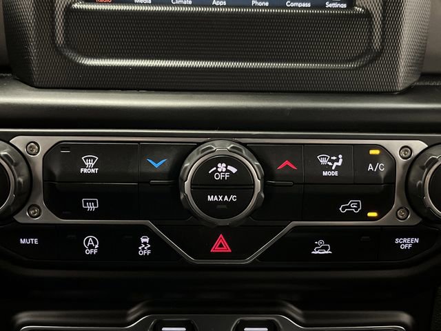 Used 2022 Jeep Gladiator Willys image 18