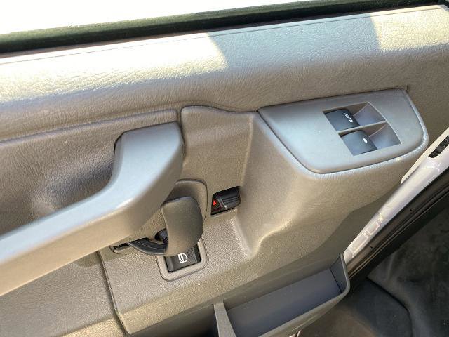 New 2024 Chevrolet Express 3500 w/ Power Convenience Package image 83