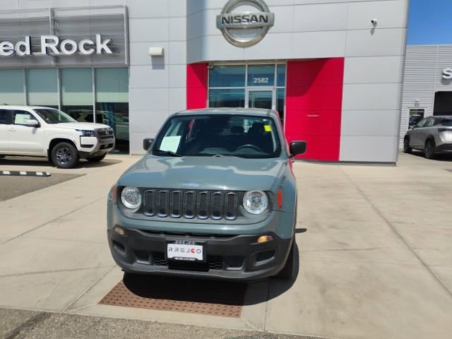 Used 2018 Jeep Renegade Sport w/ Power & Air Group AWD/4WD image 2