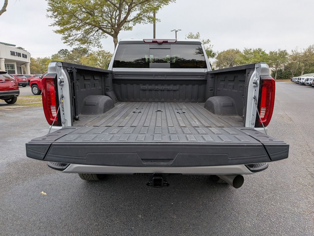 Used 2023 GMC Sierra 3500 Denali w/ Denali Ultimate Package image 12