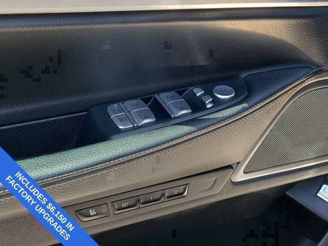 Used 2022 BMW 740i w/ M Sport Package RWD image 24