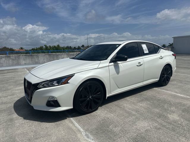 Used 2022 Nissan Altima 2.5 SR w/ Midnight Edition Package image 18