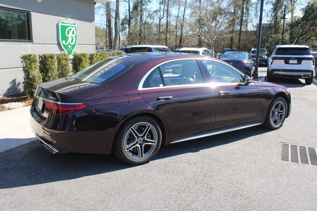 Certified 2021 Mercedes-Benz S 580 4MATIC Sedan w/ AMG Line image 4