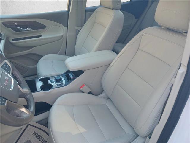 Used 2020 GMC Terrain Denali w/ Denali Premium Package image 15