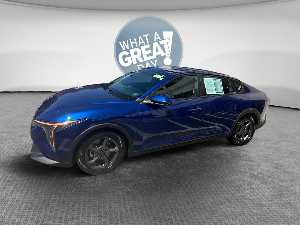 Used 2025 Kia K4 LXS FWD image 8