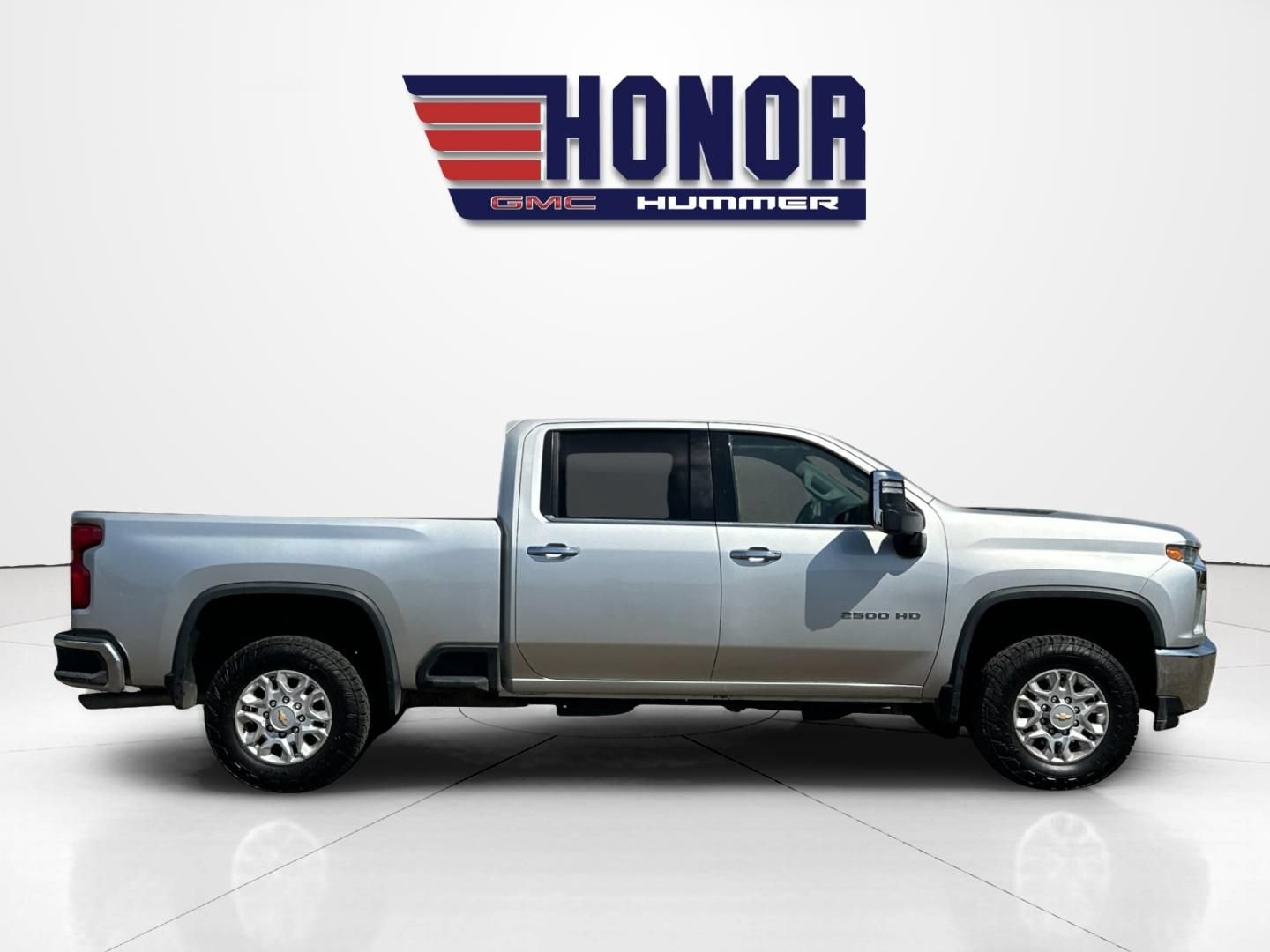 Used 2022 Chevrolet Silverado 2500 LTZ AWD/4WD image 3