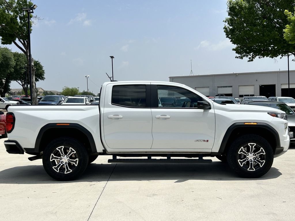 Used 2024 GMC Canyon AT4 AWD/4WD image 3