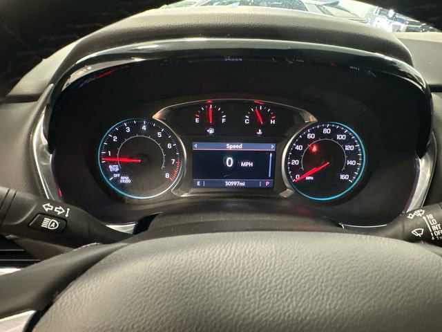 Used 2023 Chevrolet Traverse LT image 18