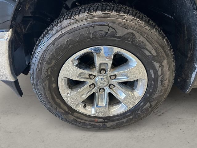 Used 2024 RAM 1500 Laramie image 14