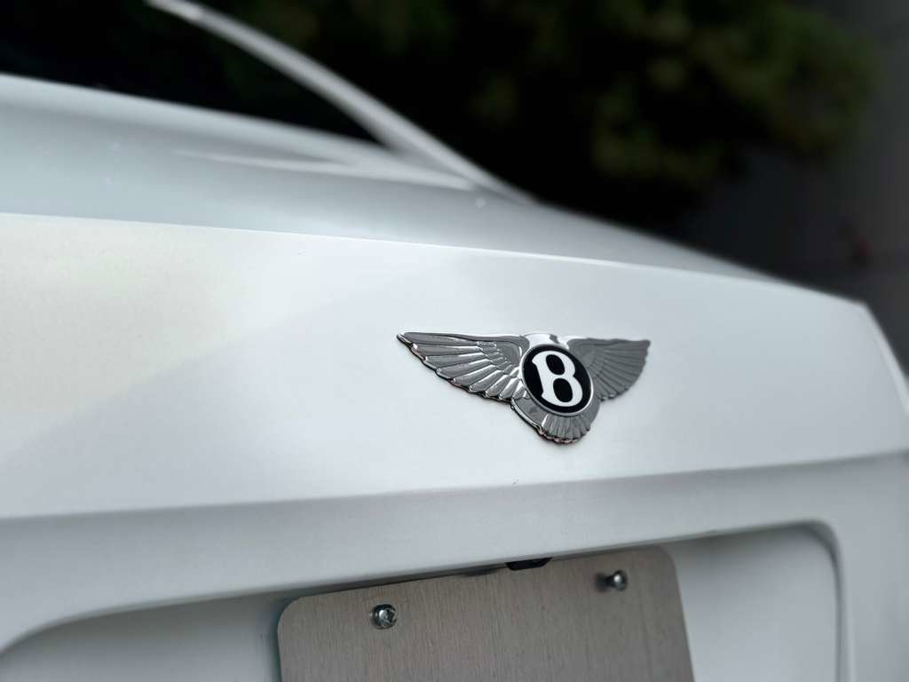 Used 2015 Bentley Flying Spur W12 AWD/4WD image 25