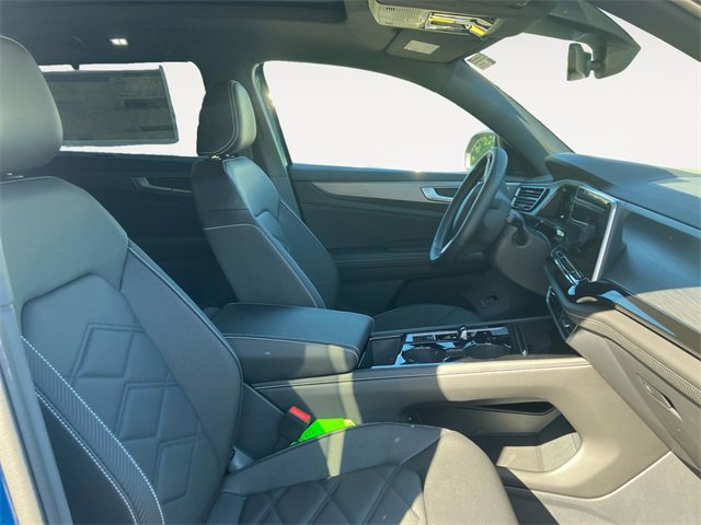 New 2025 Volkswagen Atlas Cross Sport SE image 15