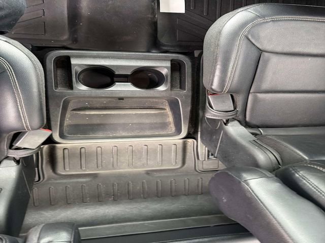 Used 2020 Ford Explorer XLT w/ Equipment Group 202A AWD/4WD image 16