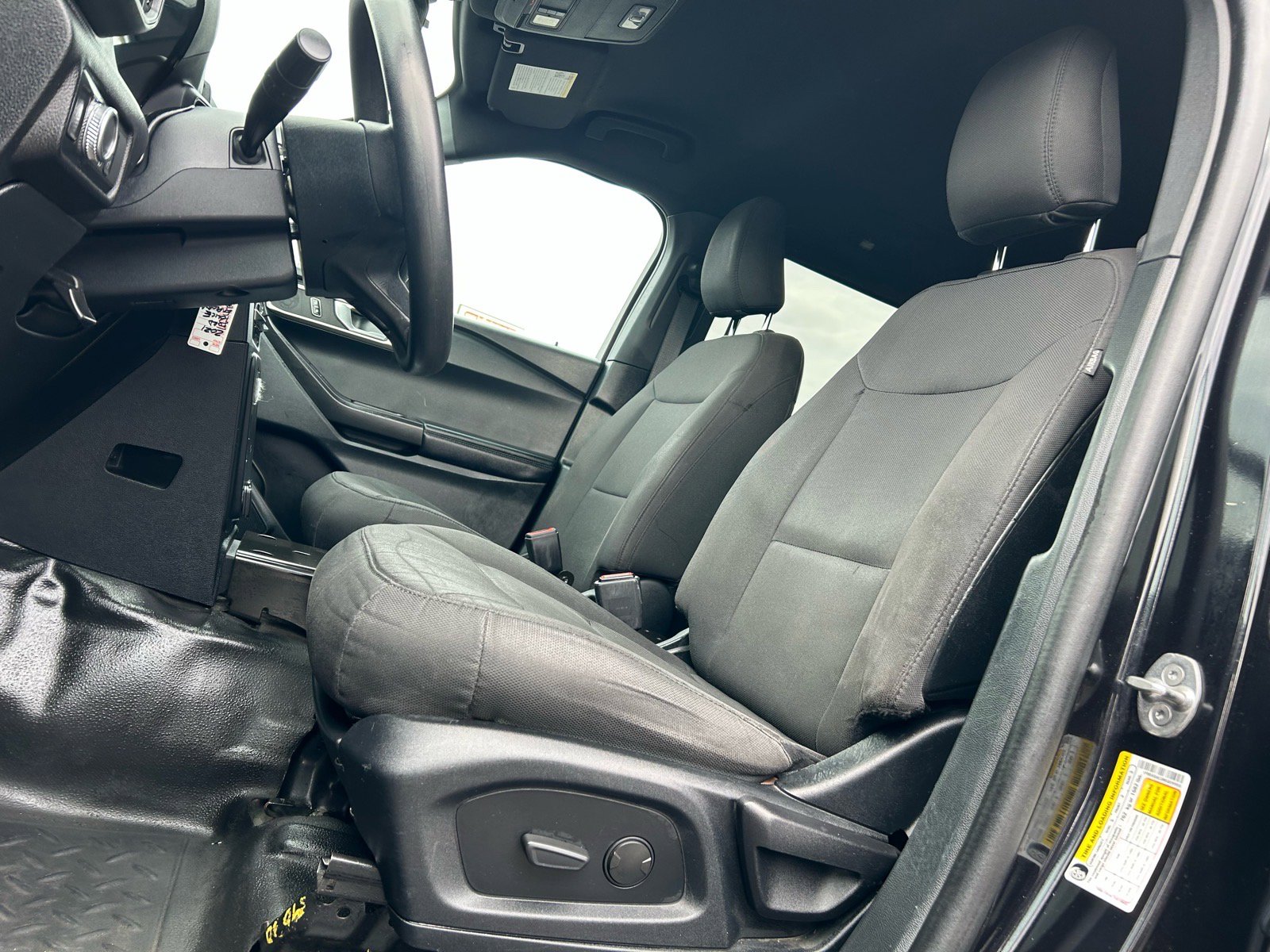 Used 2021 Ford Explorer 4WD Police Interceptor image 12