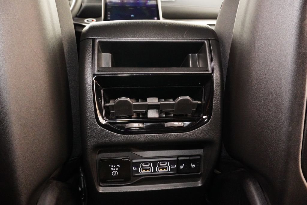 Used 2024 Jeep Grand Cherokee Overland AWD/4WD image 29