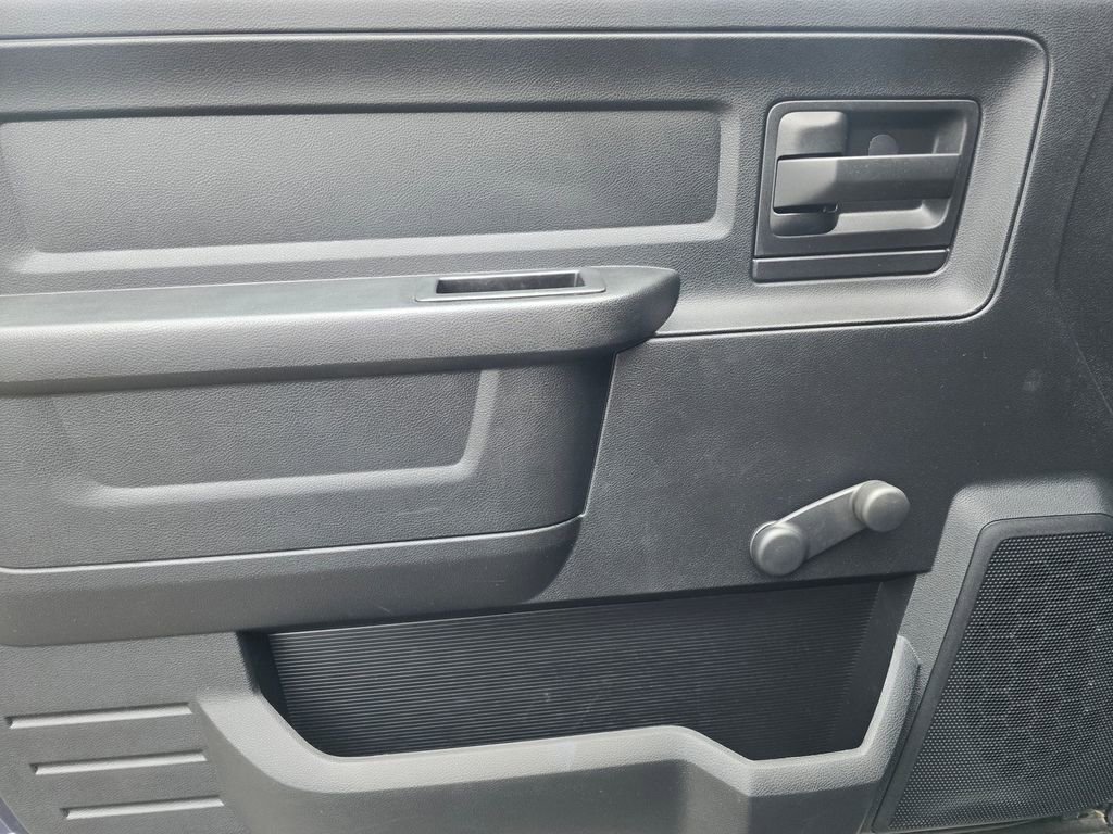 Used 2014 RAM 3500 Tradesman AWD/4WD image 23