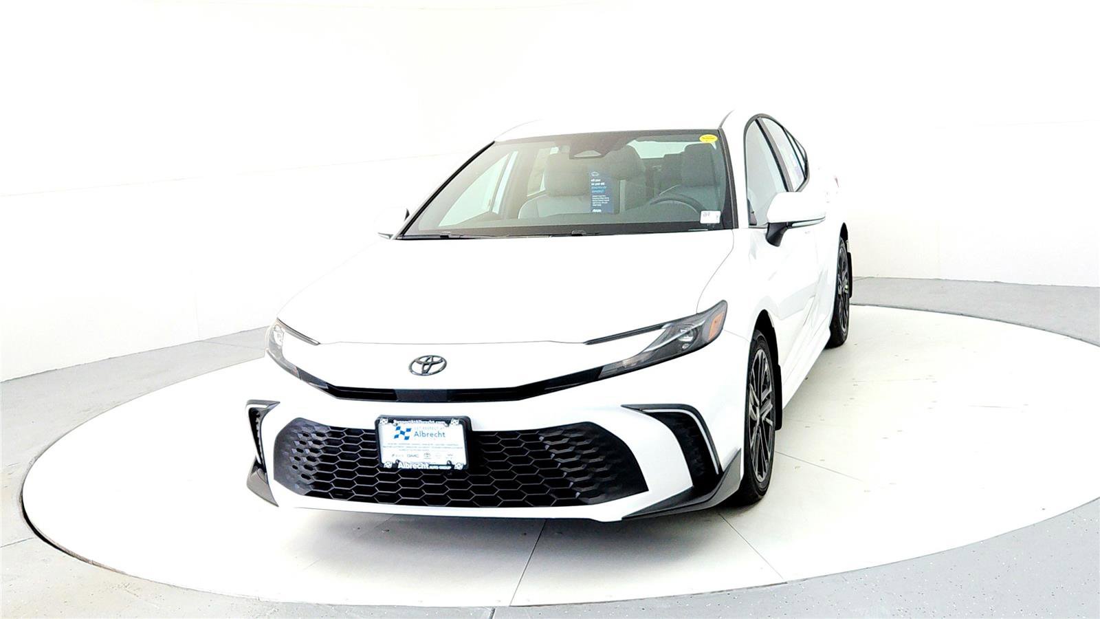 New 2026 Toyota Camry SE AWD/4WD image 8