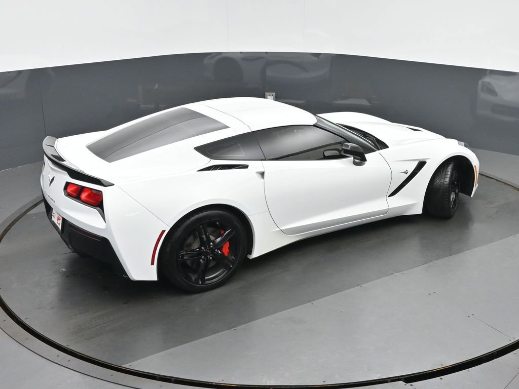 Used 2017 Chevrolet Corvette Stingray Coupe w/ 1LT RWD image 30