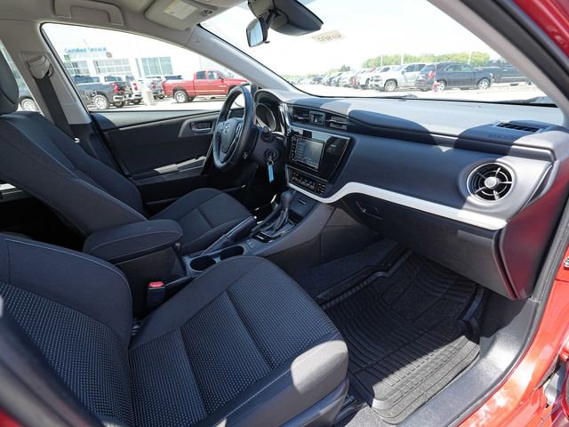 Used 2018 Toyota Corolla iM FWD image 21