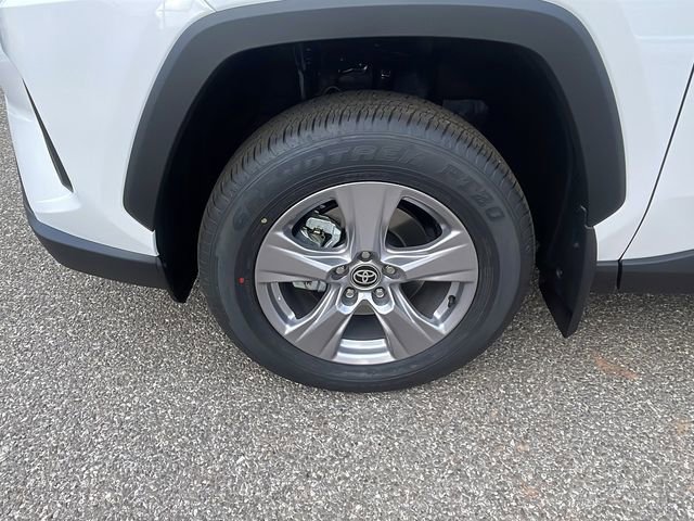New 2025 Toyota RAV4 XLE image 10
