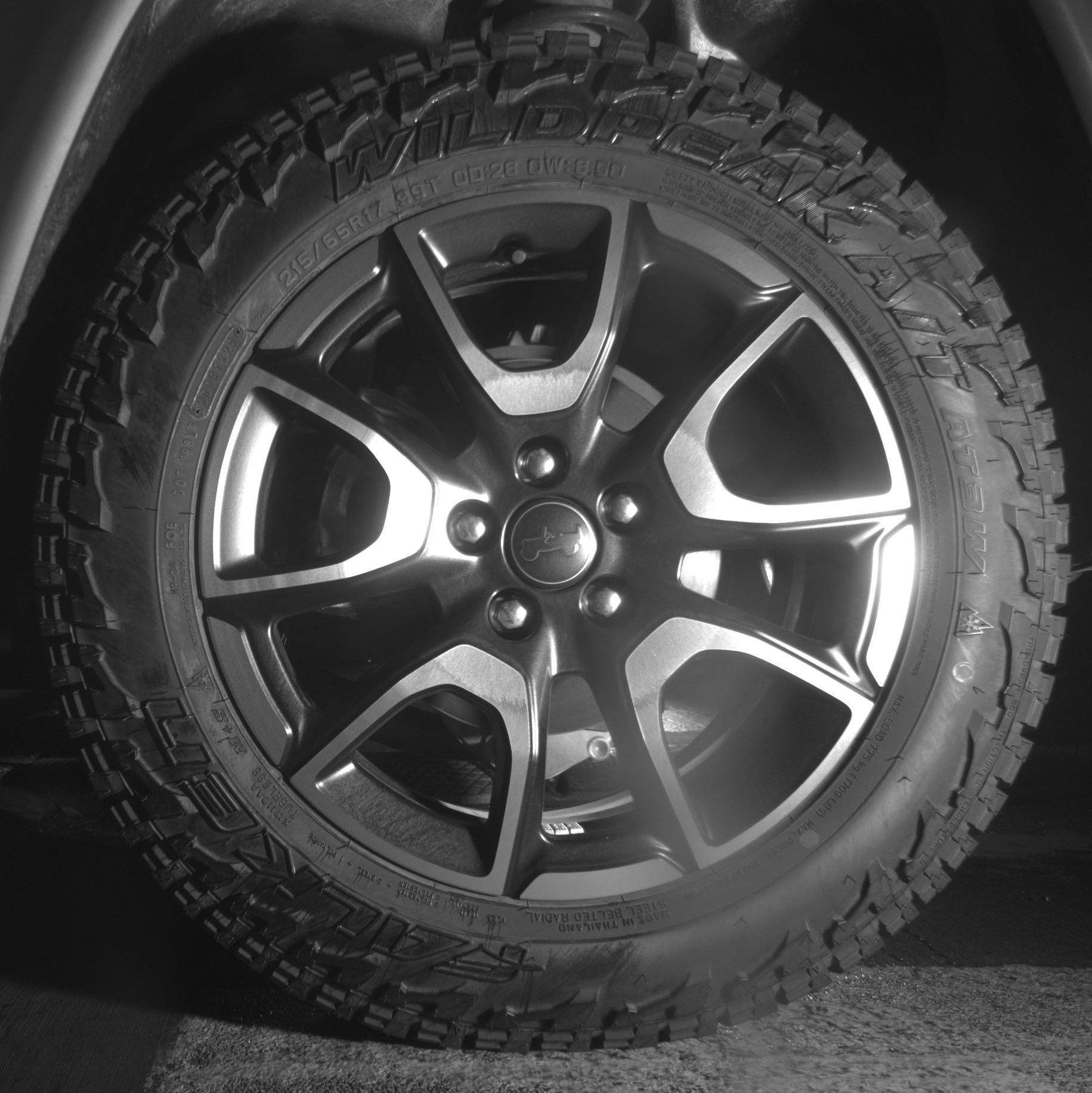 Used 2025 Jeep Compass Trailhawk AWD/4WD image 14
