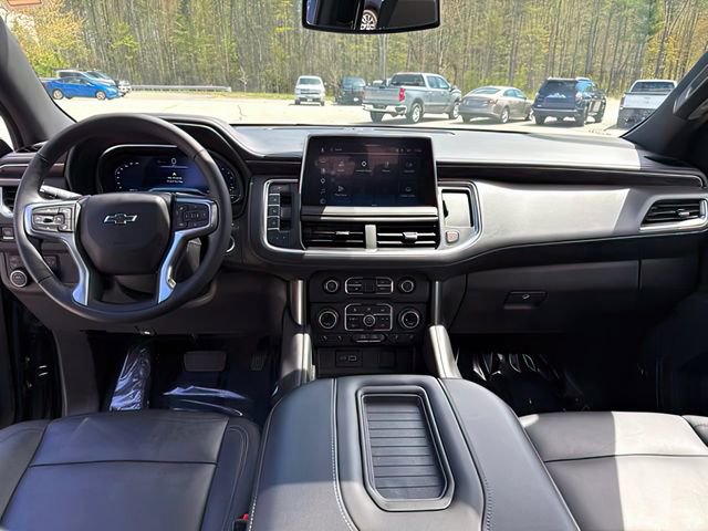Used 2023 Chevrolet Tahoe Z71 w/ Luxury Package AWD/4WD image 32