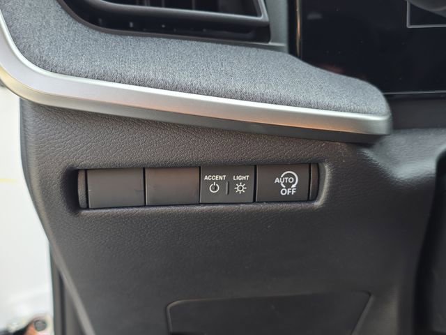 New 2026 Nissan Kicks SV w/ SV Premium Package FWD image 30