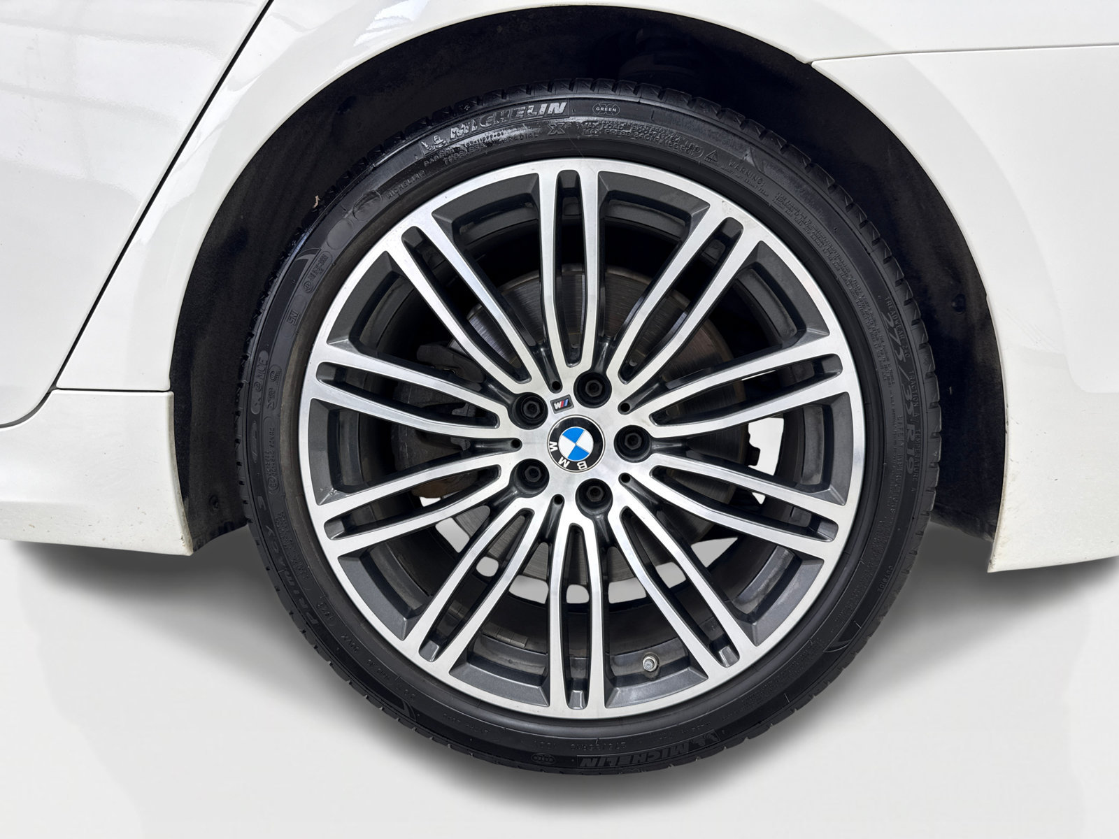 Used 2017 BMW 540i RWD image 51
