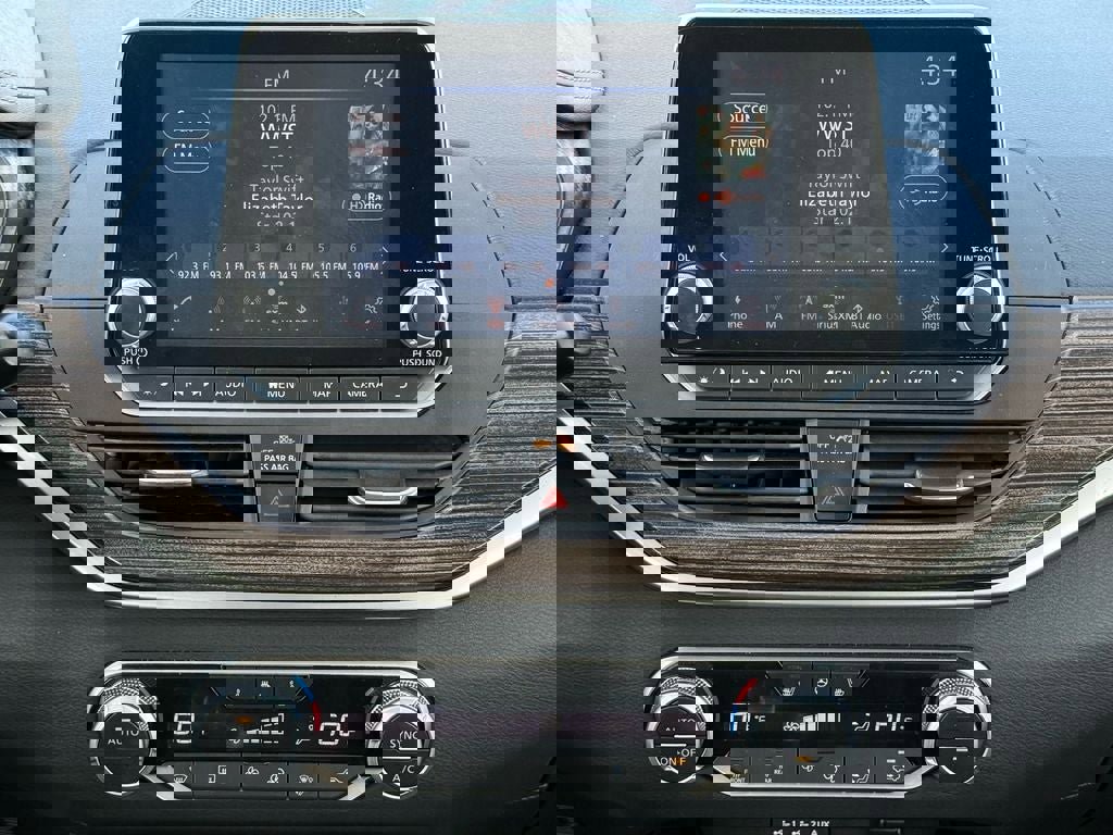 Used 2020 Nissan Altima 2.5 Platinum image 24