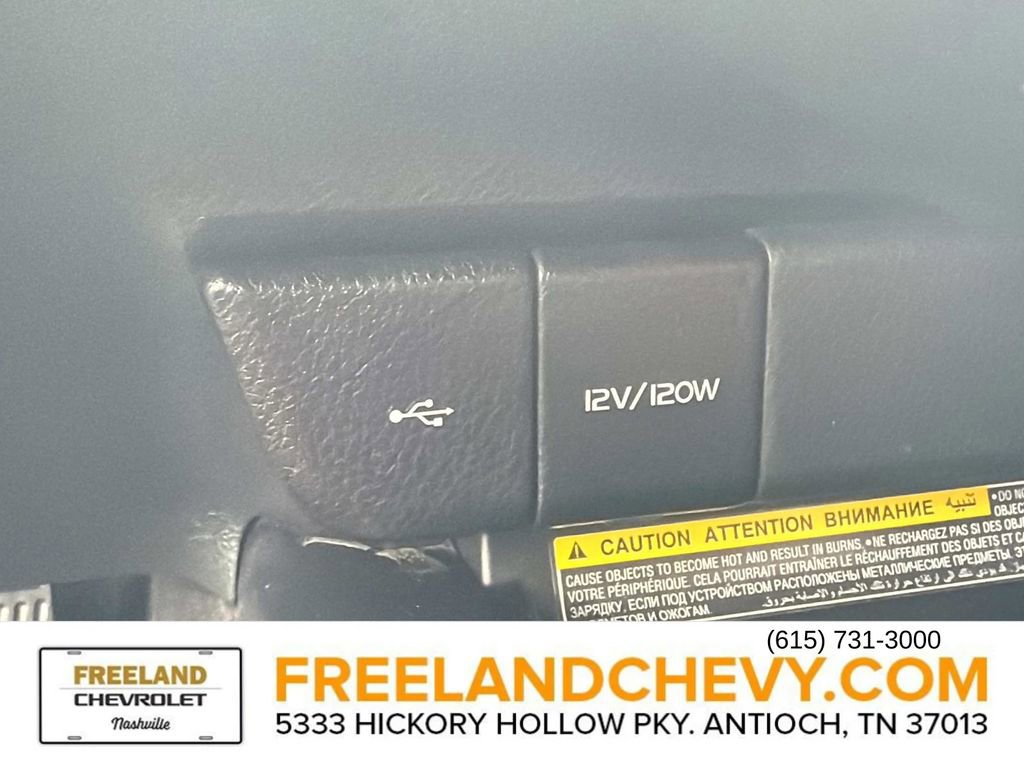 Used 2020 Toyota Camry XSE FWD image 33