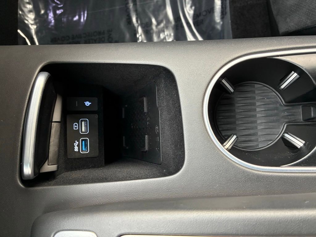 Used 2022 Genesis GV70 3.5T Sport w/ Sport Prestige Package image 33