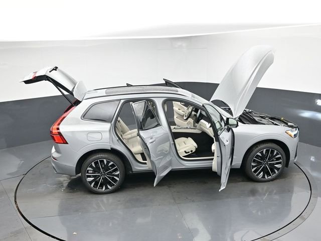 New 2026 Volvo XC60 T8 Ultra w/ Protection Package Premier image 49