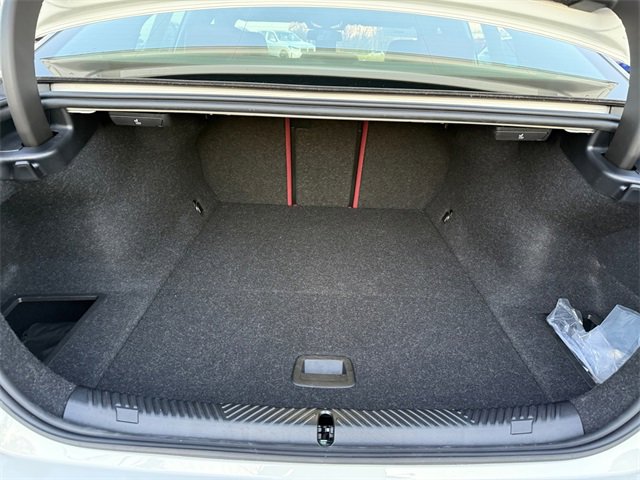 Certified 2025 BMW i5 xDrive40 w/ M Sport Package image 19