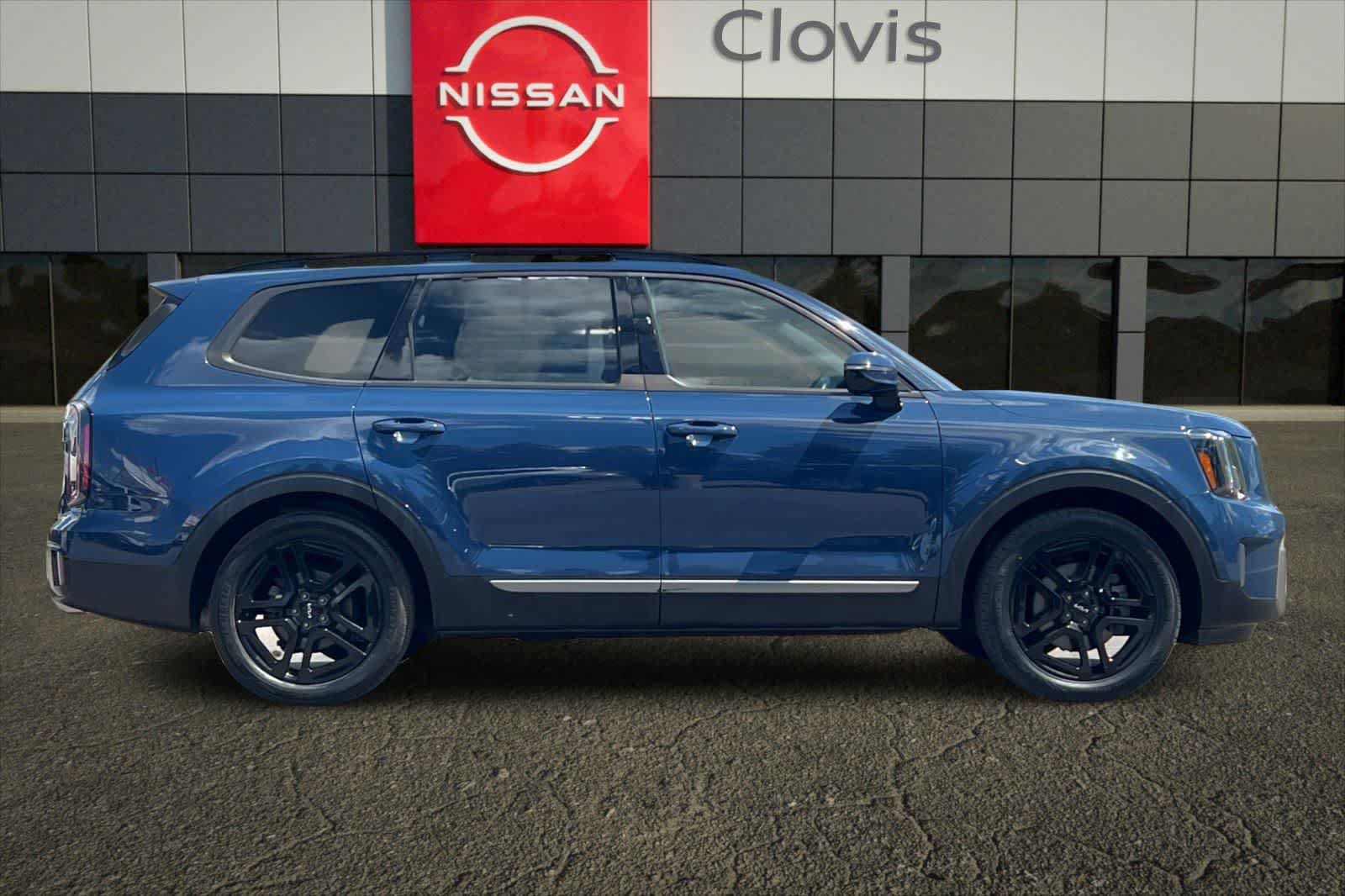 Used 2023 Kia Telluride SX X-Line AWD/4WD image 9