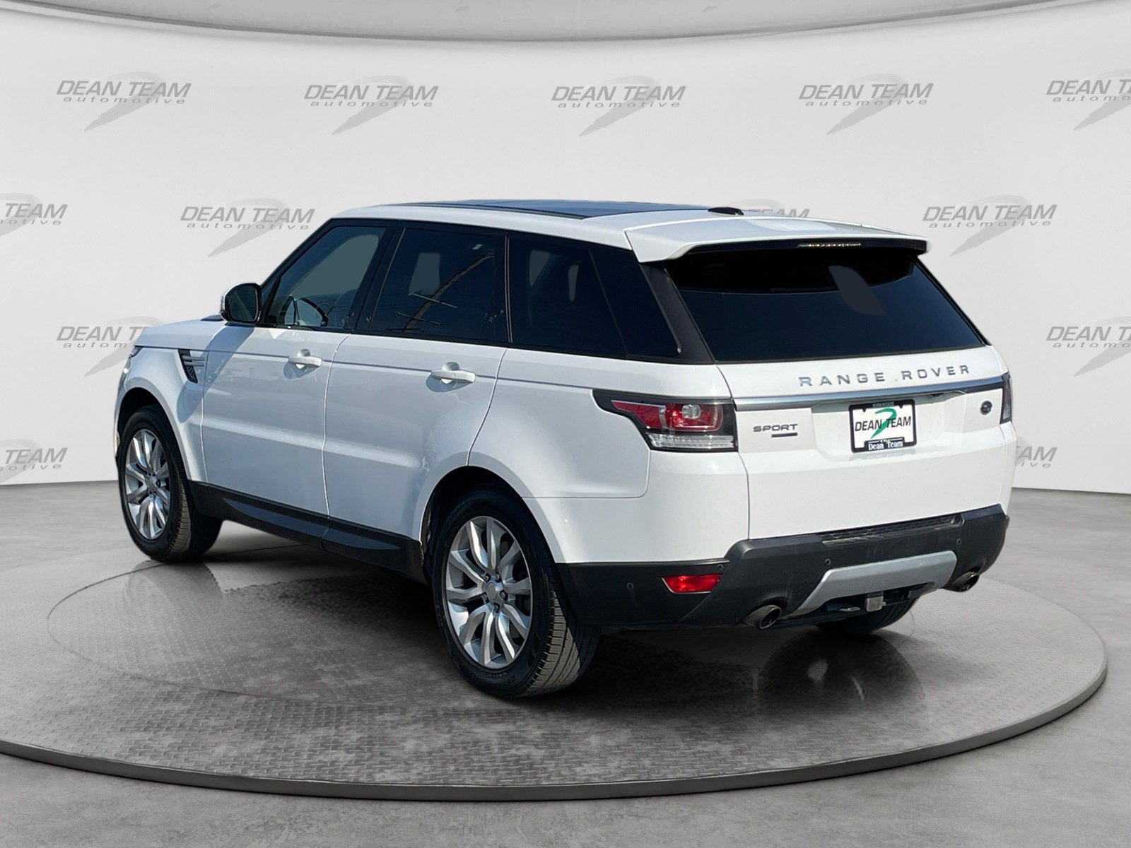 Used 2015 Land Rover Range Rover Sport HSE AWD/4WD image 6