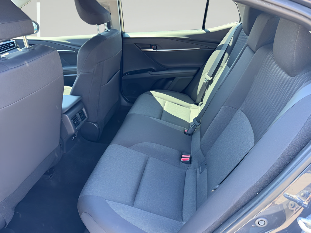 Used 2025 Toyota Camry LE FWD image 10