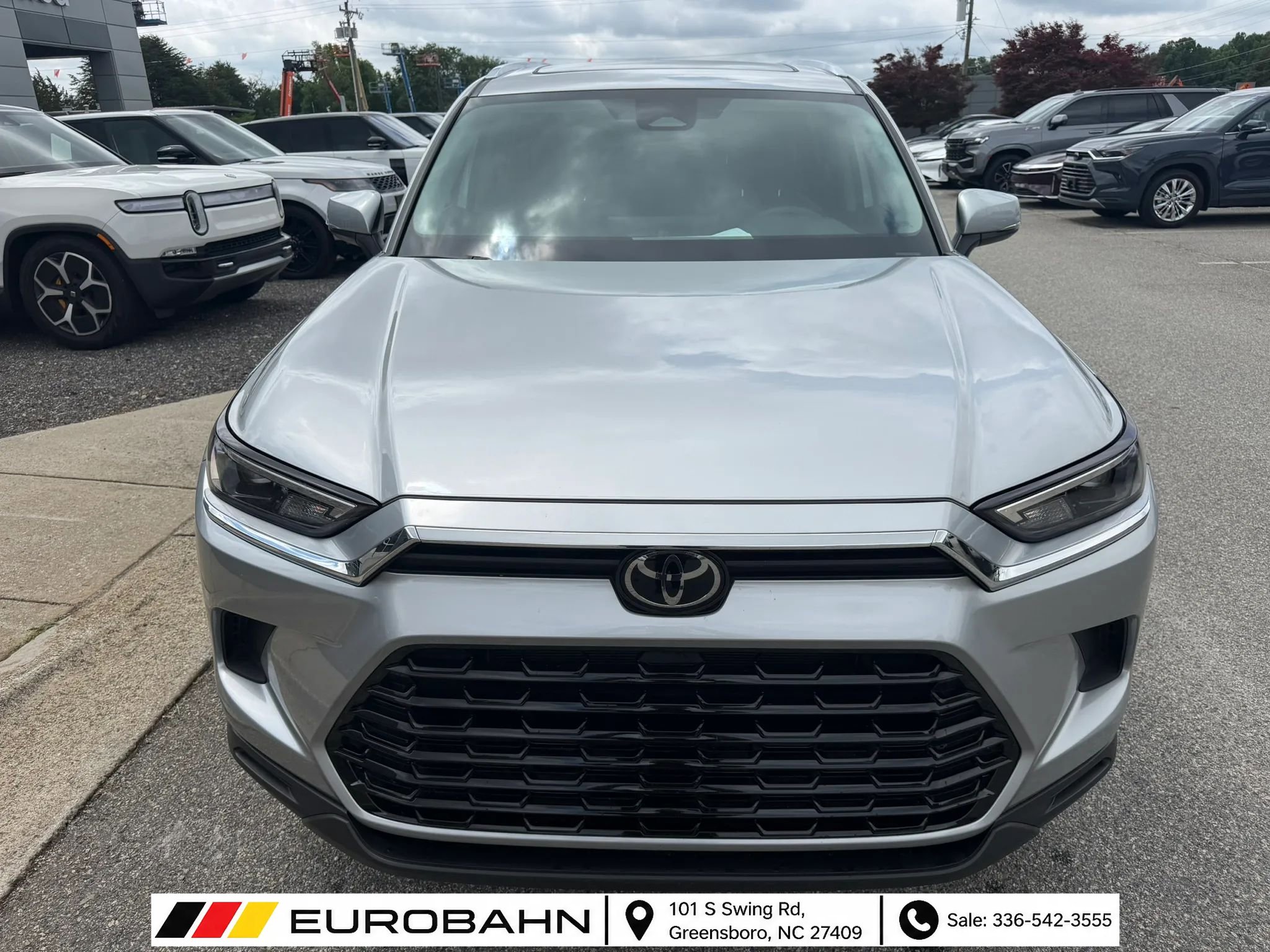 Used 2024 Toyota Grand Highlander AWD image 25