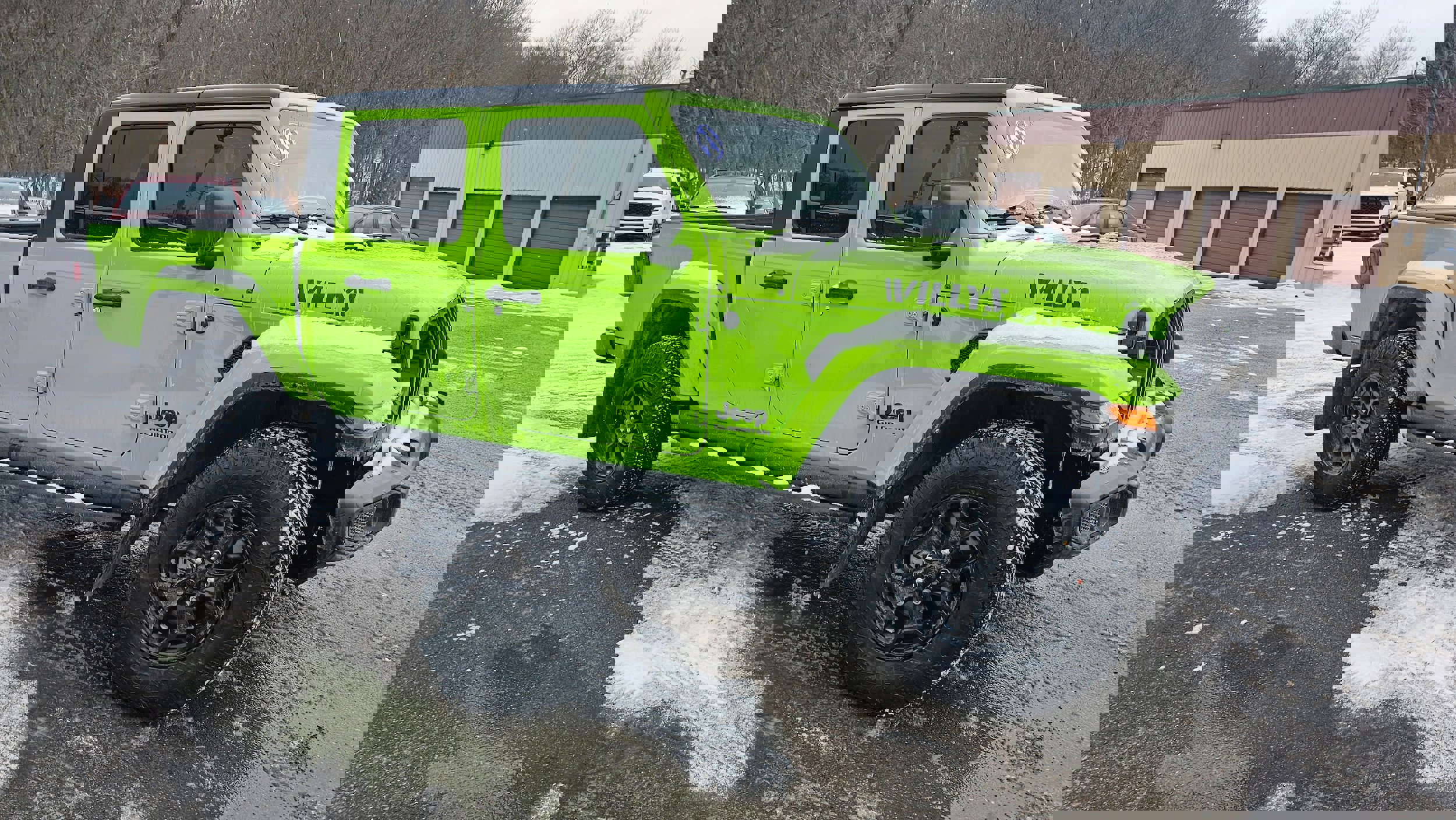 Used 2021 Jeep Gladiator Willys image 6