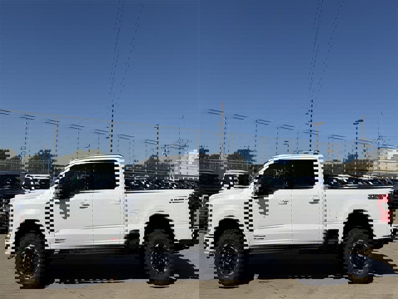 New 2026 Ford F250 Platinum image 25