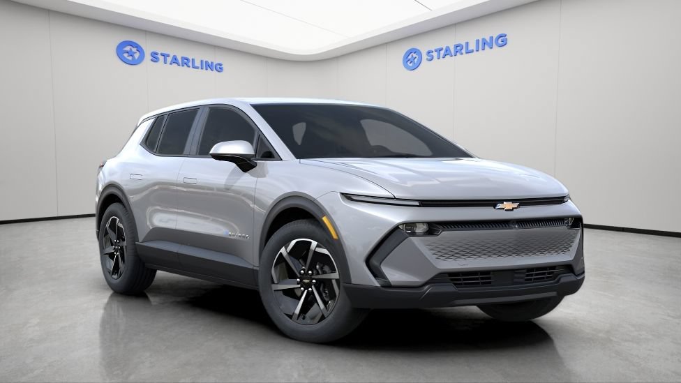 New 2026 Chevrolet Equinox EV LT w/ Comfort Package FWD image 7