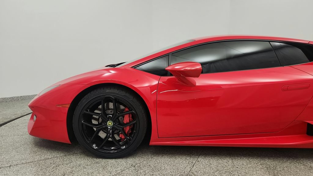 Used 2017 Lamborghini Huracan LP 580-2 RWD image 45