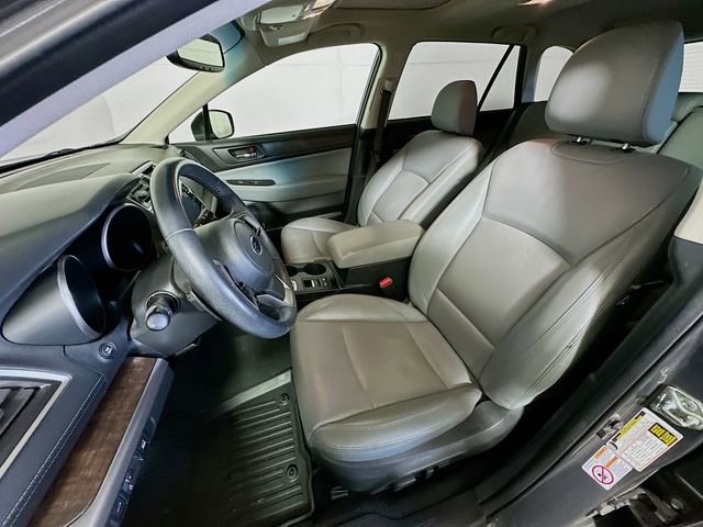 Used 2018 Subaru Outback 2.5i Limited image 12