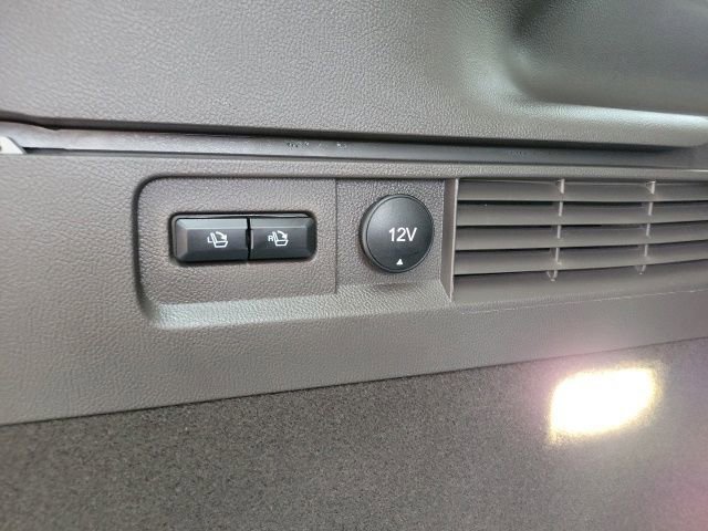 Used 2023 Lincoln Nautilus AWD w/ Premium Package image 22