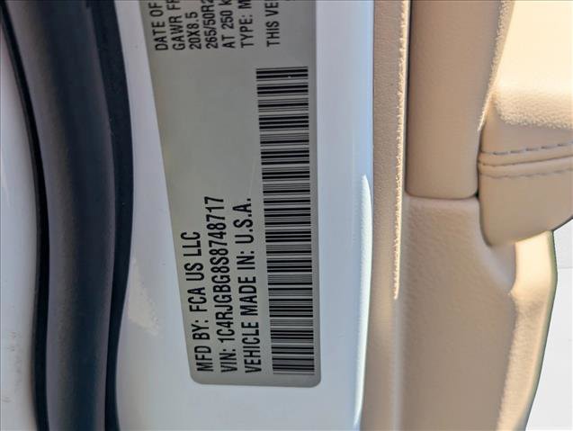 New 2025 Jeep Grand Cherokee Limited w/ Black Appearance Package RWD image 28