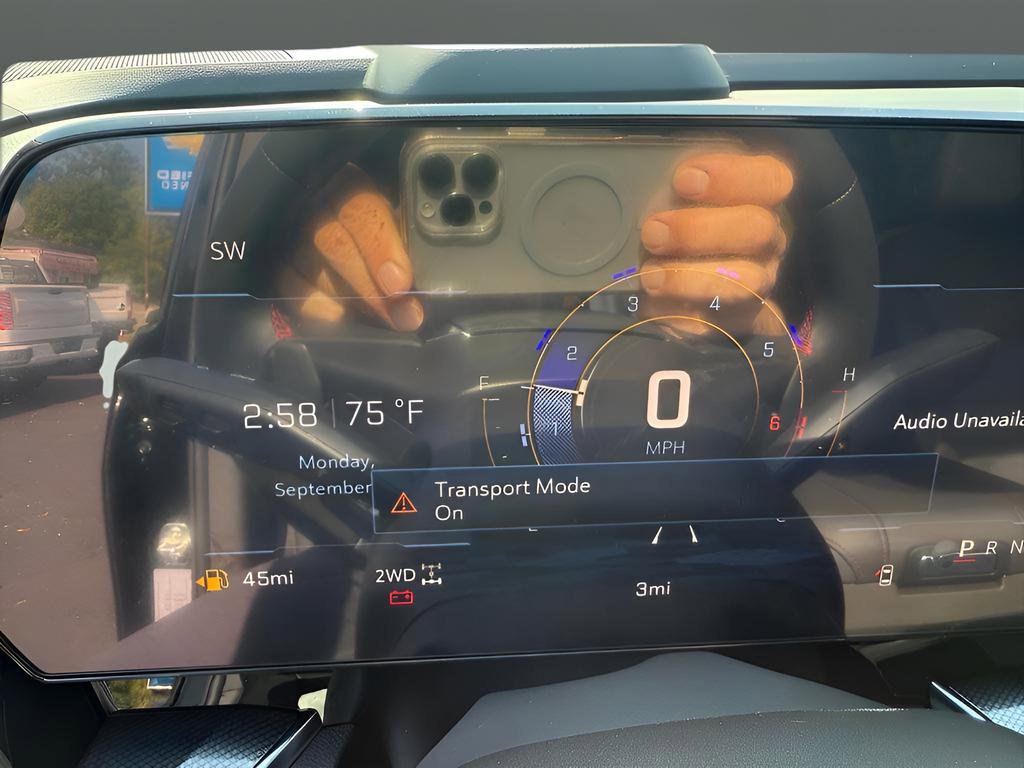 Used 2026 Chevrolet Suburban RST w/ Comfort Package image 23