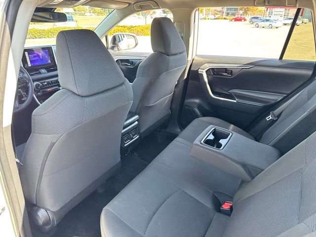 Used 2024 Toyota RAV4 LE image 22