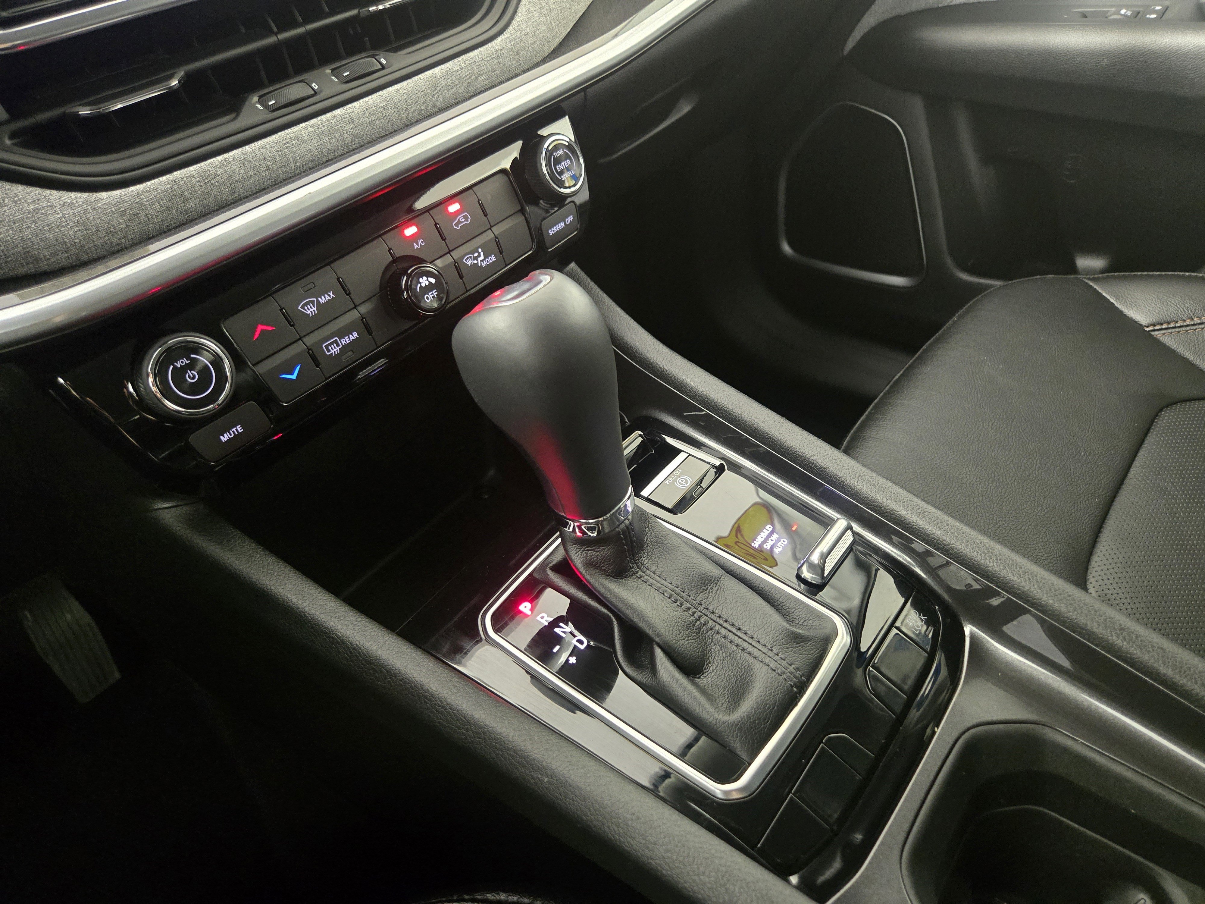 Certified 2022 Jeep Compass Latitude AWD/4WD image 23