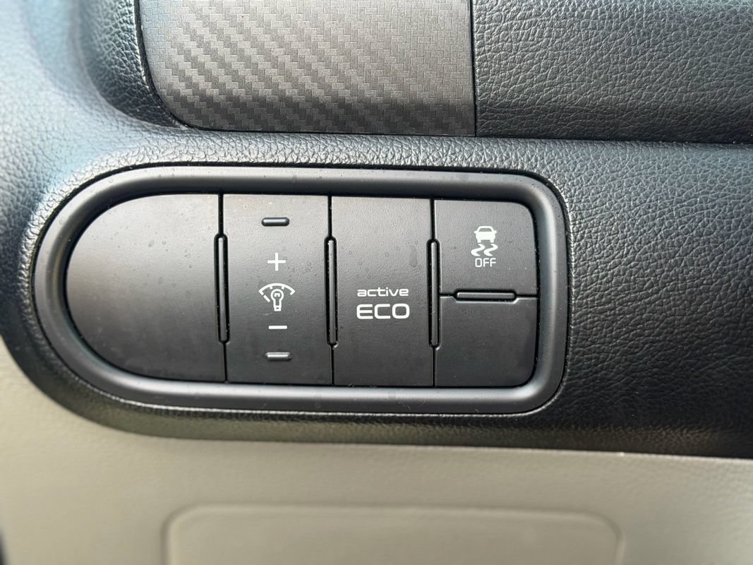 Used 2016 Kia Forte EX FWD image 12