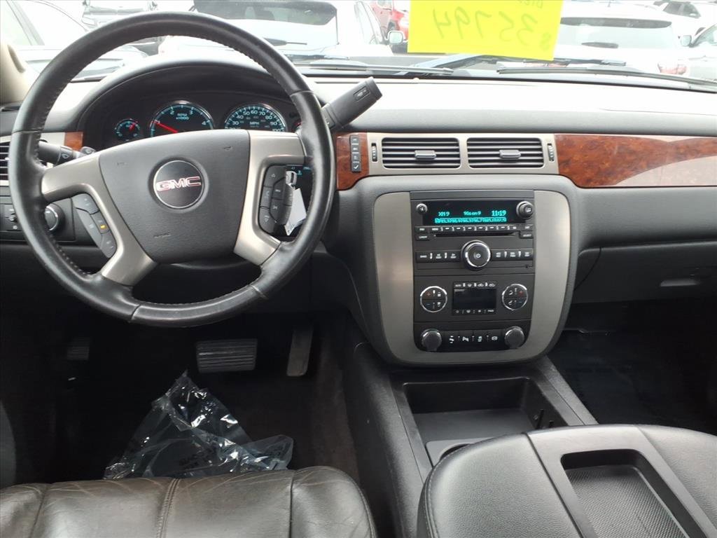 Used 2014 GMC Sierra 2500 SLT w/ SLT Convenience Package image 9